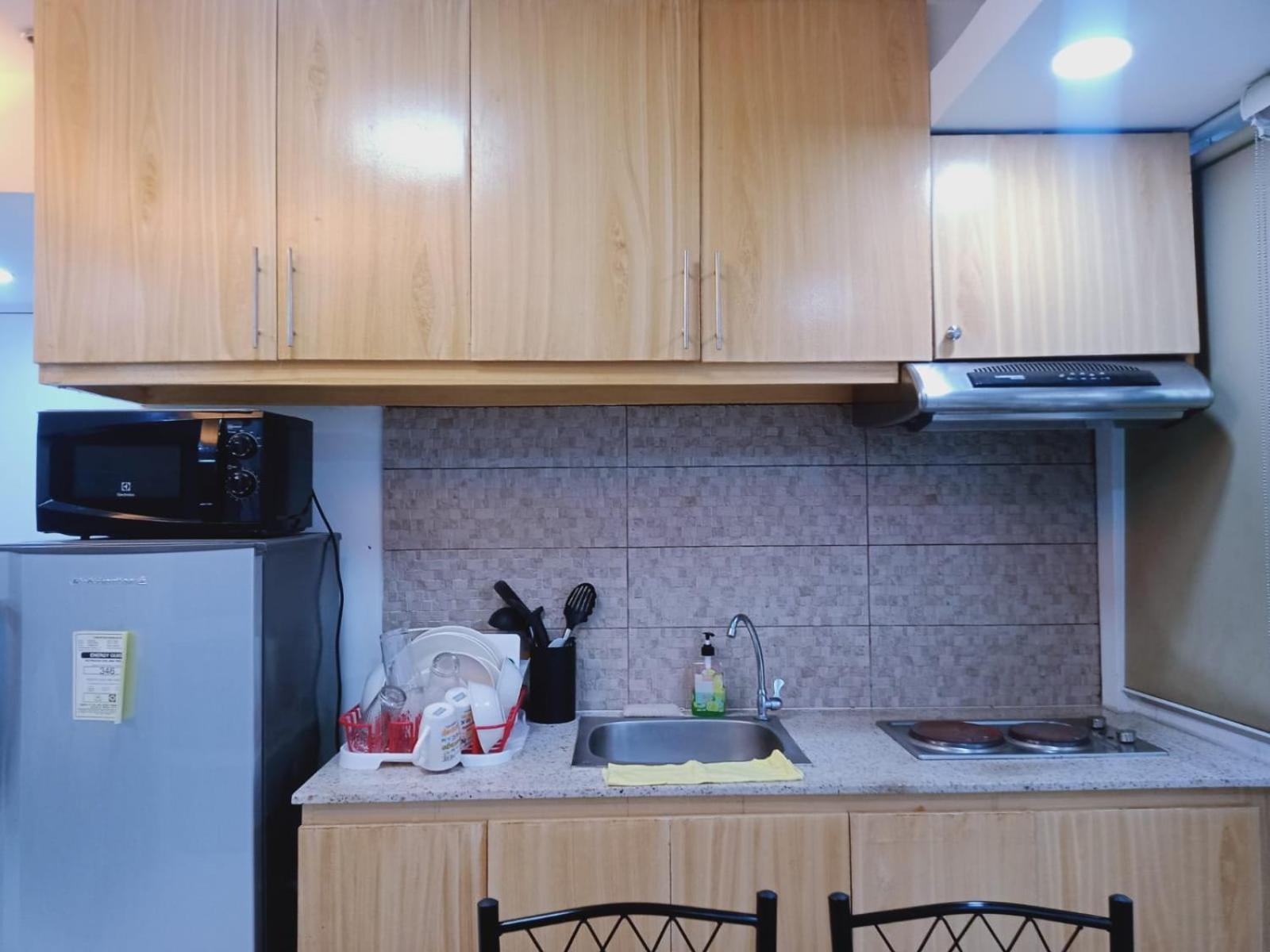 2 Bedrooms Units Forbes Area 5Th Avenue Bgc Center Manila Ngoại thất bức ảnh