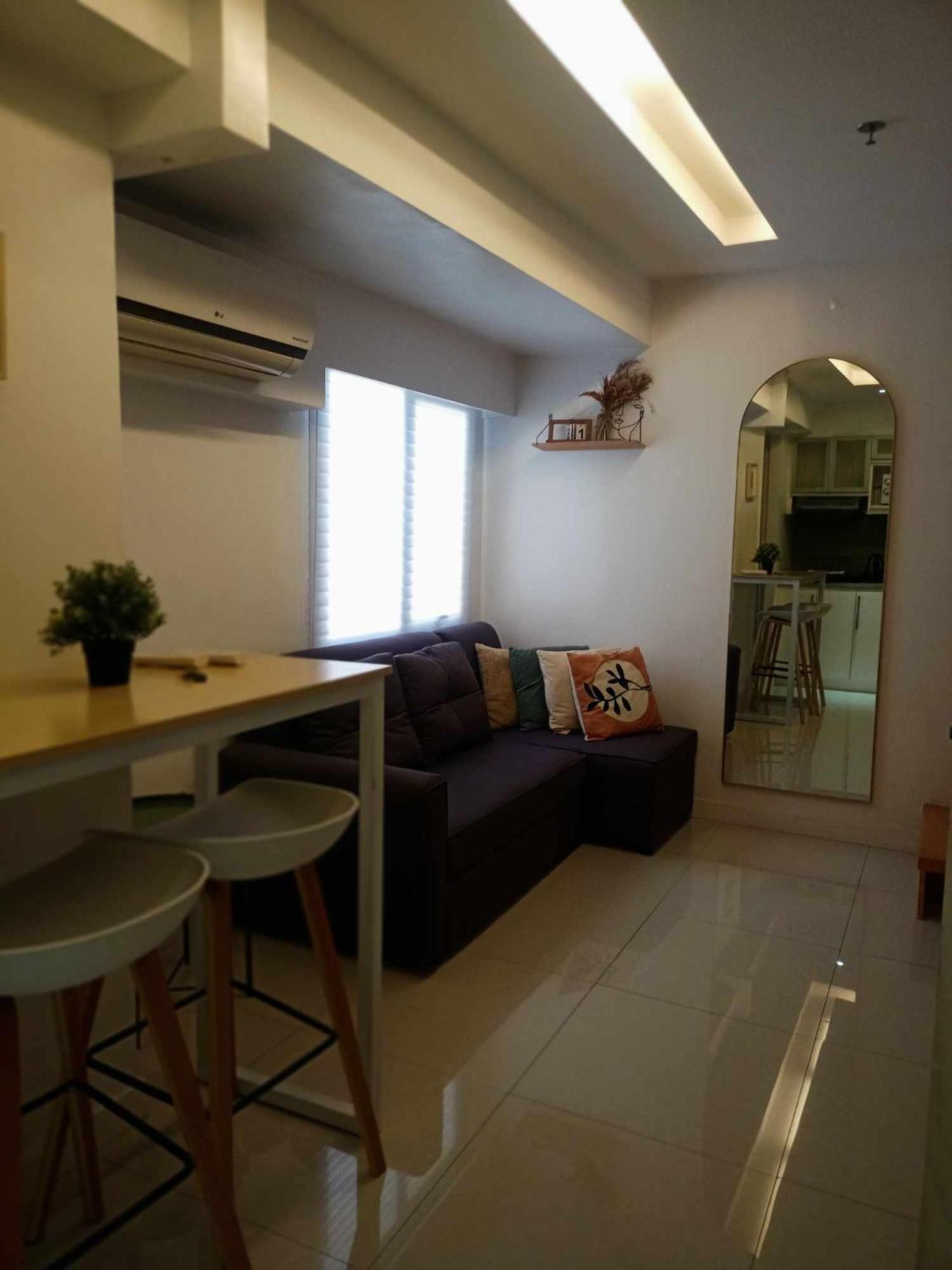 2 Bedrooms Units Forbes Area 5Th Avenue Bgc Center Manila Ngoại thất bức ảnh