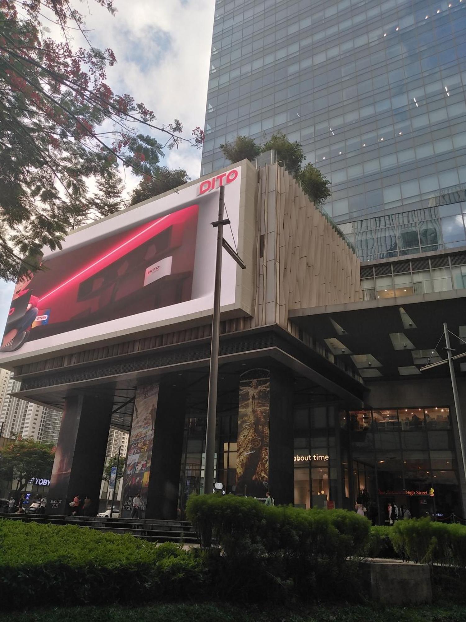 2 Bedrooms Units Forbes Area 5Th Avenue Bgc Center Manila Ngoại thất bức ảnh