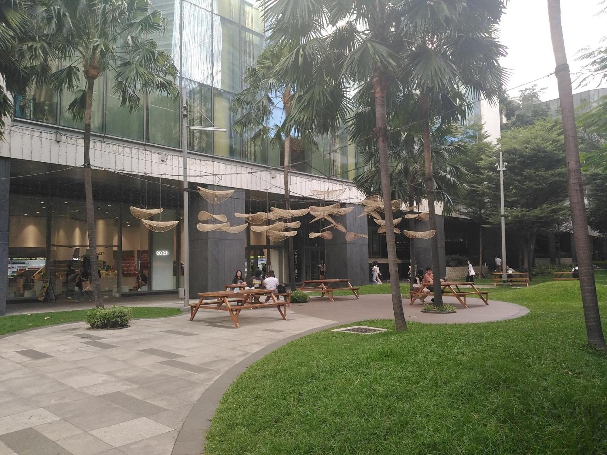 2 Bedrooms Units Forbes Area 5Th Avenue Bgc Center Manila Ngoại thất bức ảnh